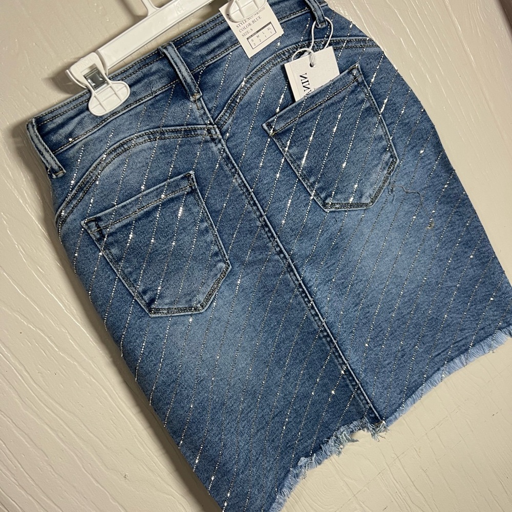 Blue Denim Mini Skirt with rhinestone - Picture 4 of 5
